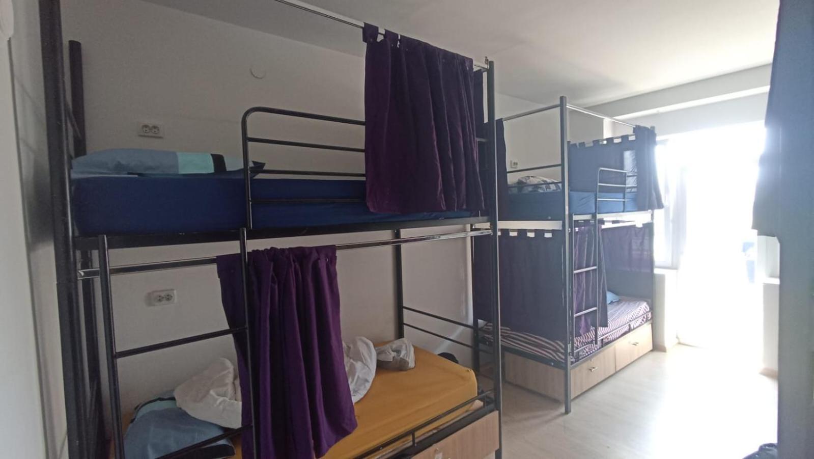 Newborn Comfort Hostel The Biggest Hostel Of Town With Best Location Pristina Exterior foto