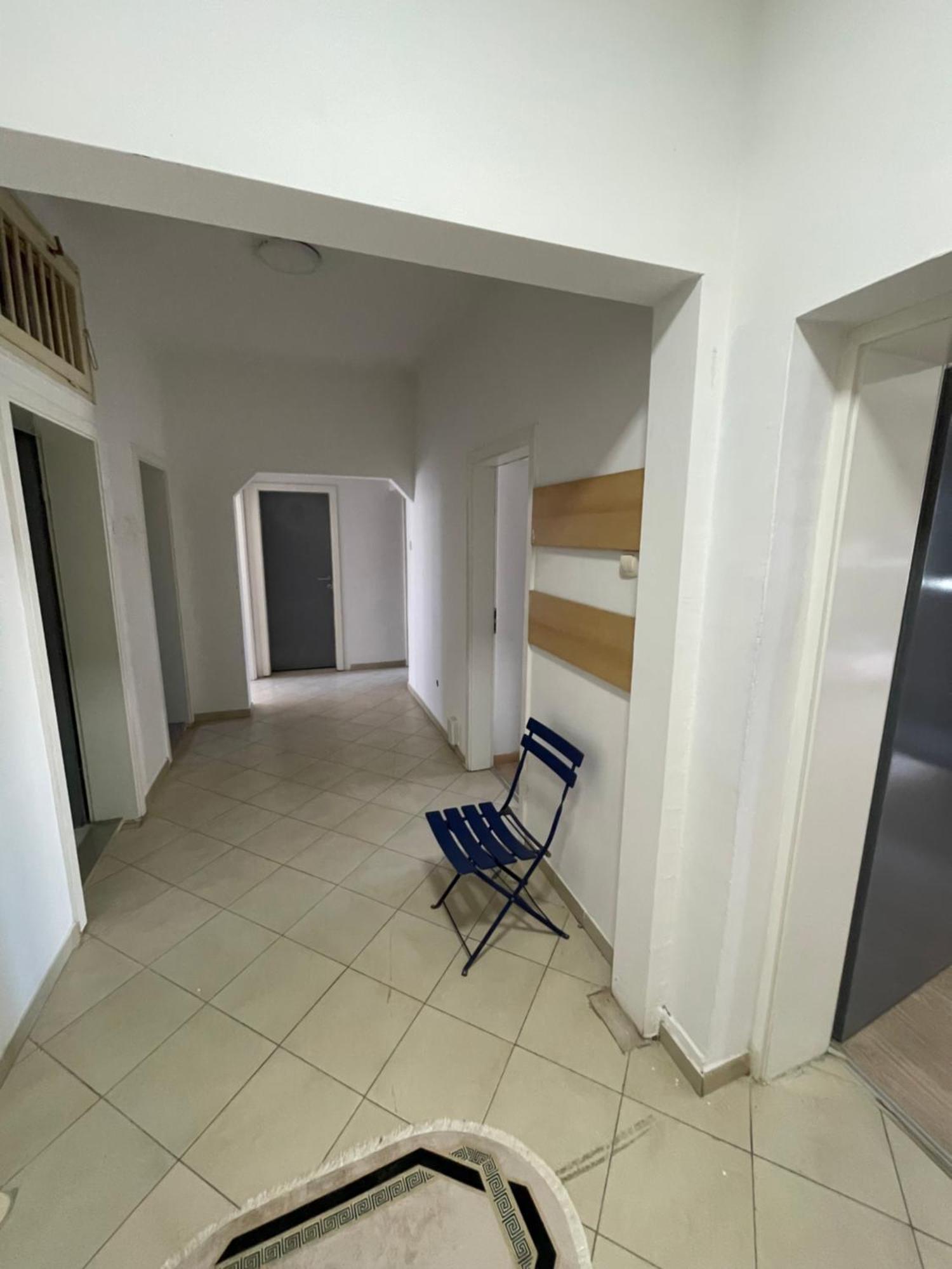 Newborn Comfort Hostel The Biggest Hostel Of Town With Best Location Pristina Exterior foto